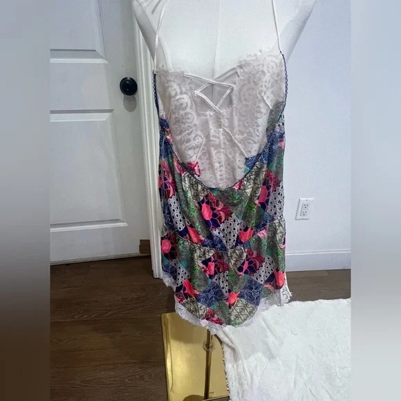 NWT VS Satin Romper - Picture 2 of 3